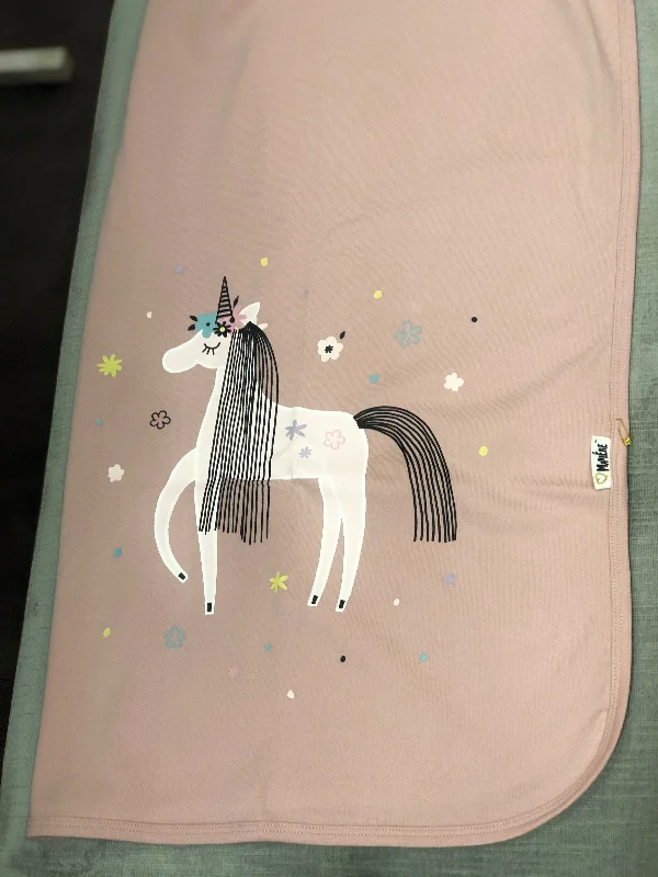 backless dressManiere Unicorn Baby Blanket