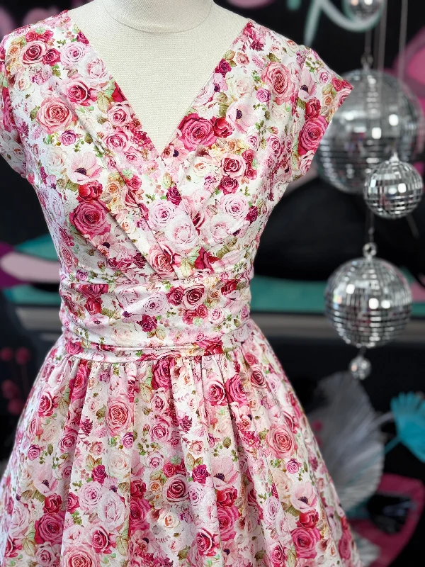 Take Advantage comfy maxi dressPink Roses Greta Dress