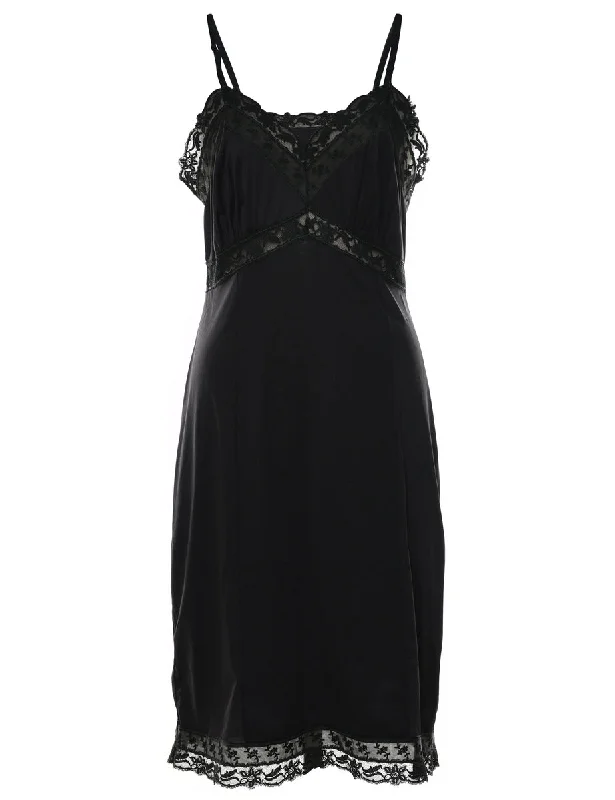 Hurry In fashionable quilted coatBlack Lace Slip Dress - S