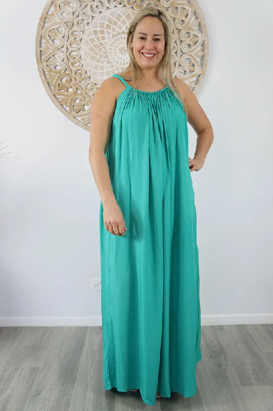 Can't Miss Long Delta Dress Plain