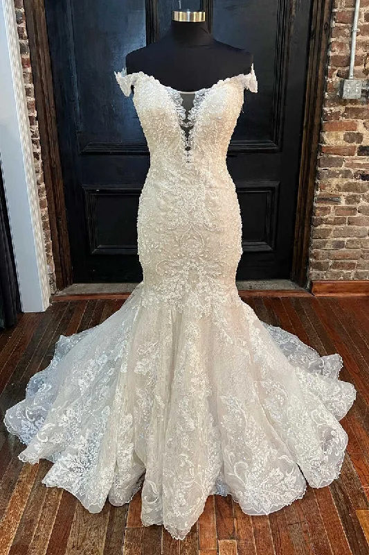 Final Markdown A-line dressWhite Lace Off-the-Shoulder Mermaid Long Wedding Dress
