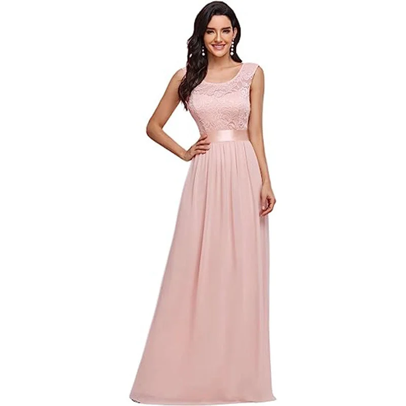 Limited Edition classic fit-and-flare dressFashion Round Neck Lace Stitching Dress