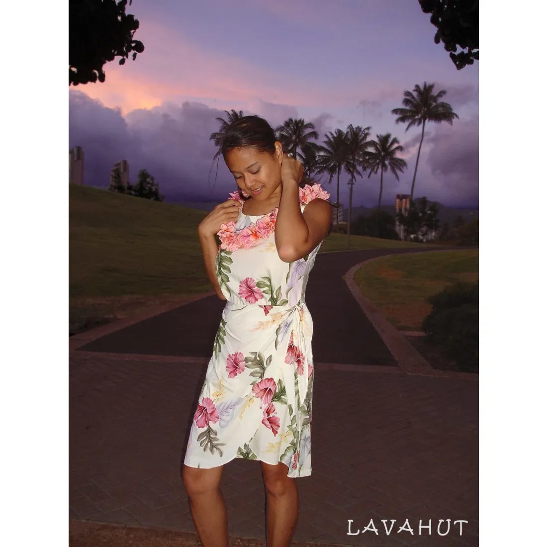 Blowout Sale Honeymoon Cream Honi Hawaiian Dress