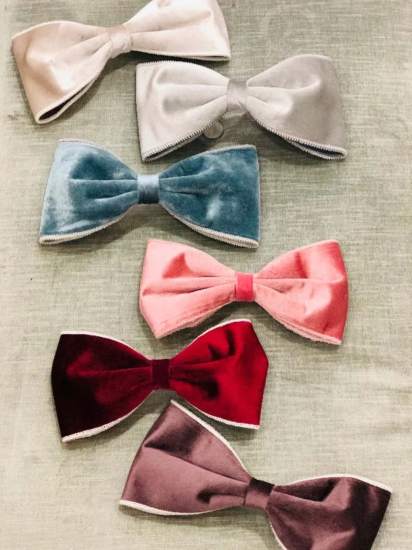 Blowout Deals mini dressJumbo Velvet Clip