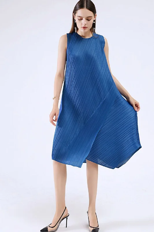 winter dressSleeveless Irregular Full Pleated Midi Dress