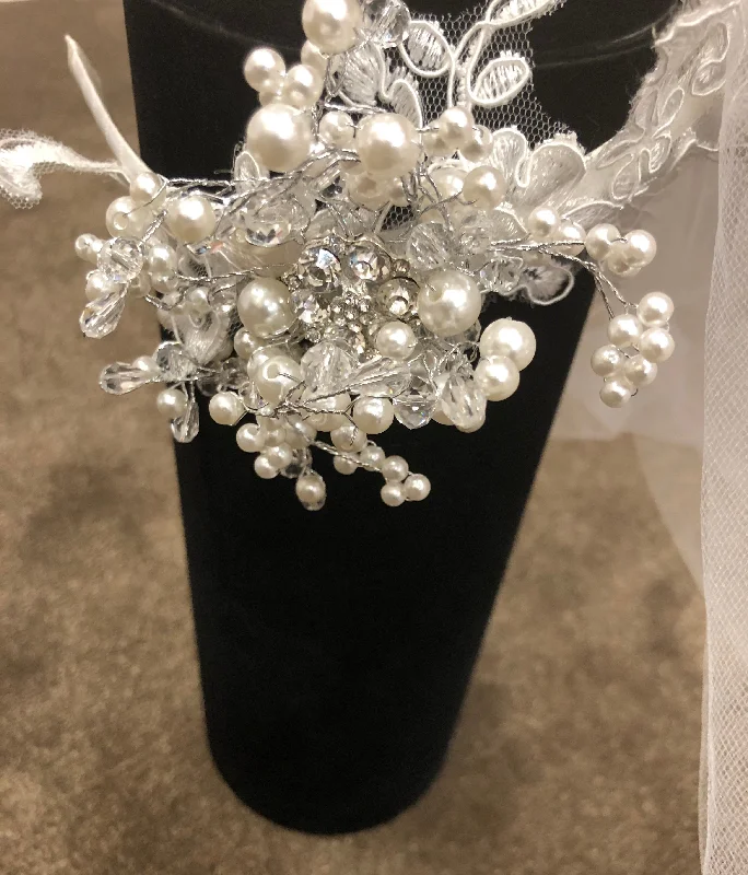 ashionable dressCommunion Headpiece