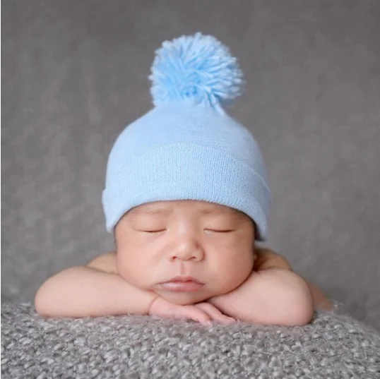 YEAR-End Clearance pleated maxi dressIlyBean Blue Pom Hat