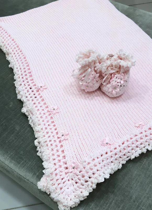 party-ready dressPink Rosebud Crochet Blanket