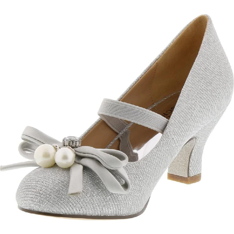Midnight Madness comfy dressBadgley Mischka Silver Sparkle Pump