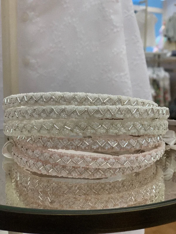 Deal of the Day luxury dressLuna Luna Nova Headband