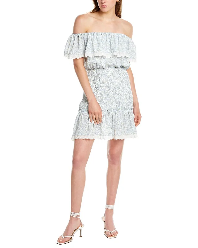 boho-chic dressStellah Smocked Mini Dress