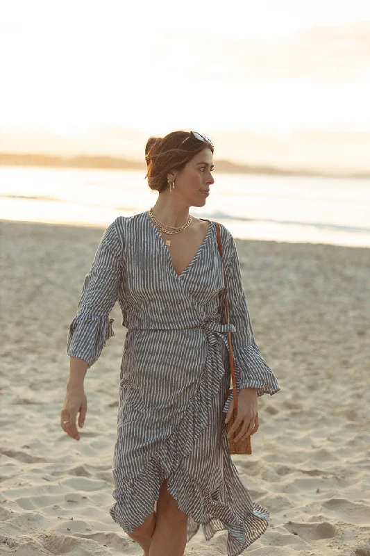 Exclusive Online Offer Driftwood Dress "Stripes"