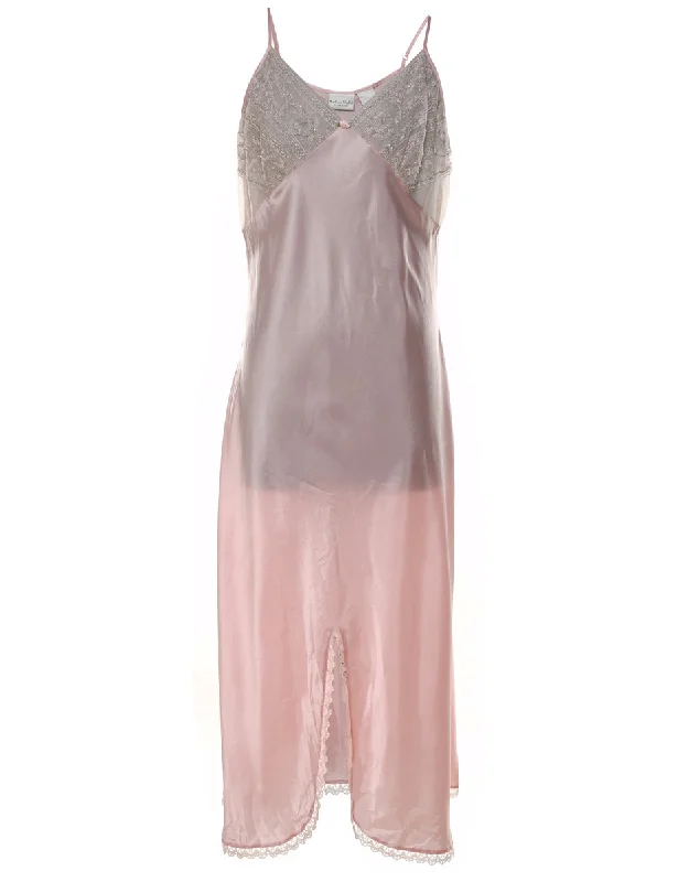 Midnight Sale cozy wool-blend coatPale Pink Lace Embroidered & Beaded Nightdress - M