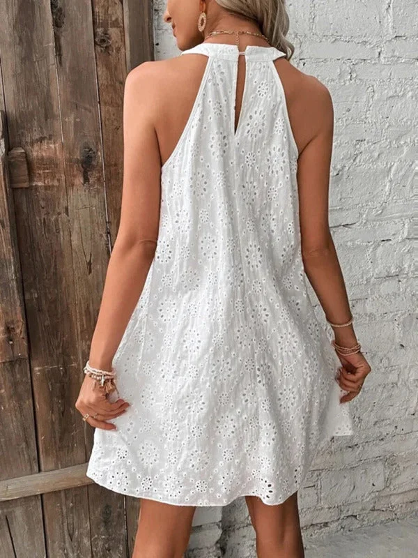 Closeout boho-chic dressWomen's Solid Color Cotton Embroidered Fabric Sleeveless Dress Closeout boho-chic dressWomen's Solid Color Cotton Embroidered Fabric Sleeveless Dress