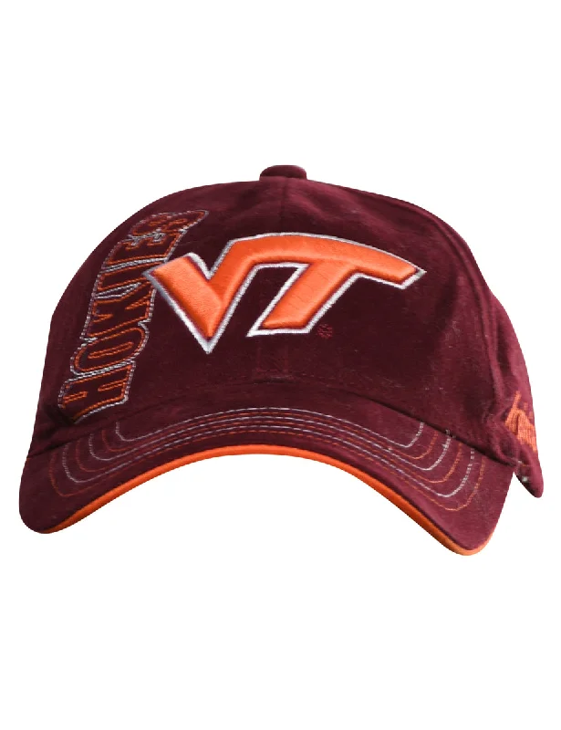 sleek and warm coatMaroon Embroided Cap - XS