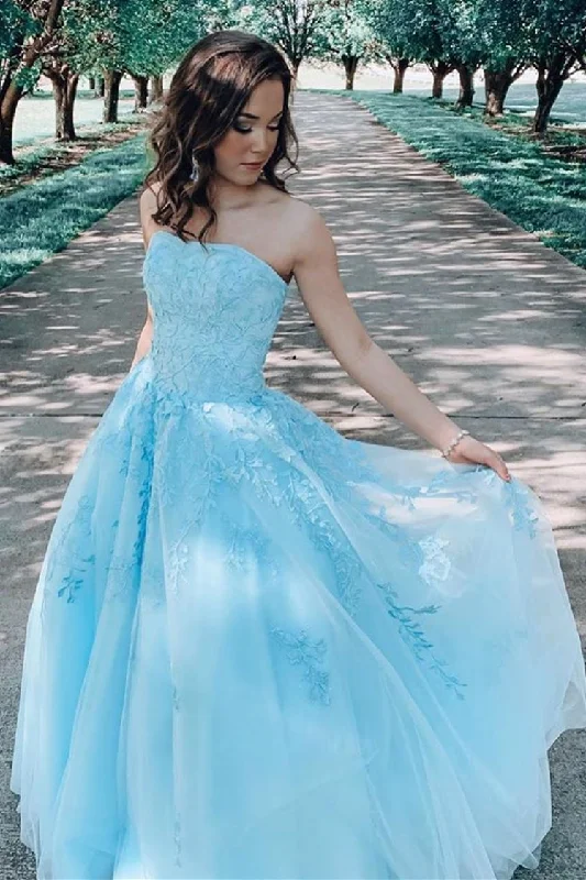 Limited Quantity velvet dressA-line Blue Lace Appliques Long Wedding Dress