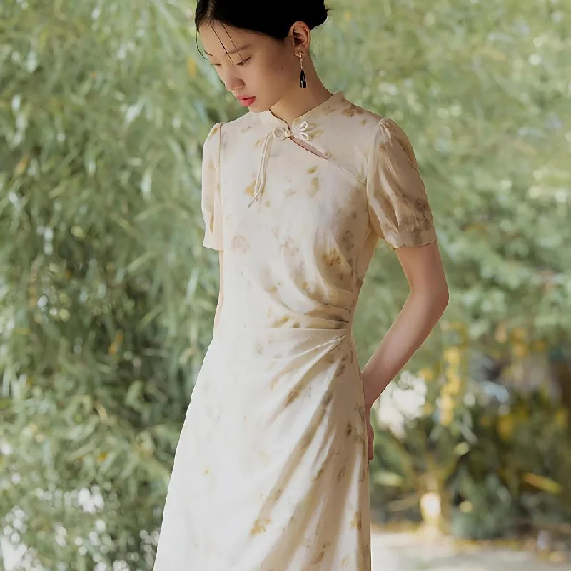 Price Buster flowy evening dressFloral Embroidered Cheongsam Dress