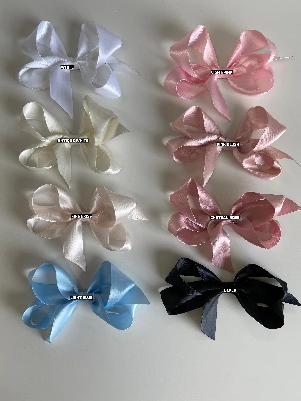 wool dressMini Satin Bow Clip