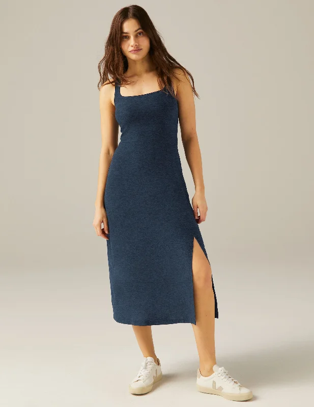 romantic dressFeatherweight Getaway Dress