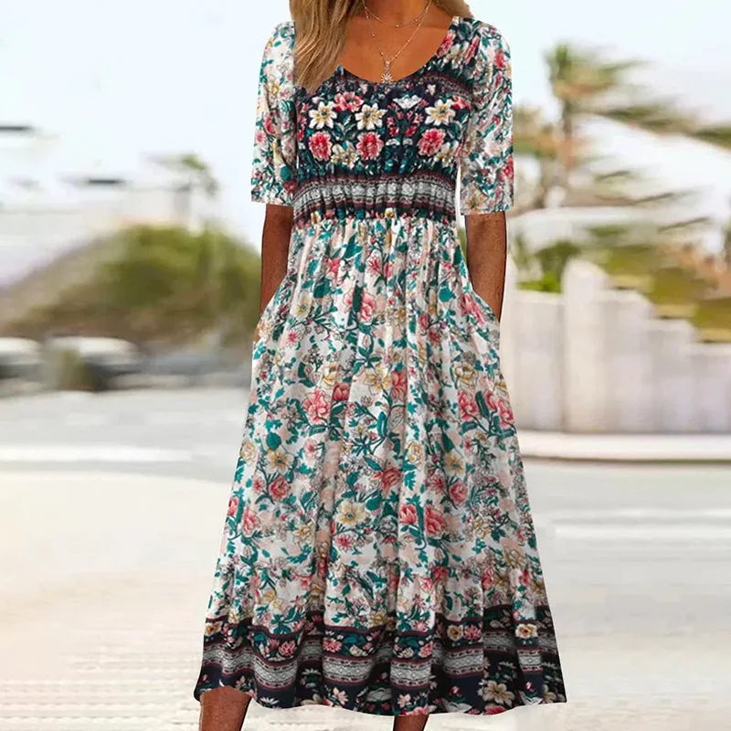 Limited Time pleated dressVintage Floral Pleated Dress