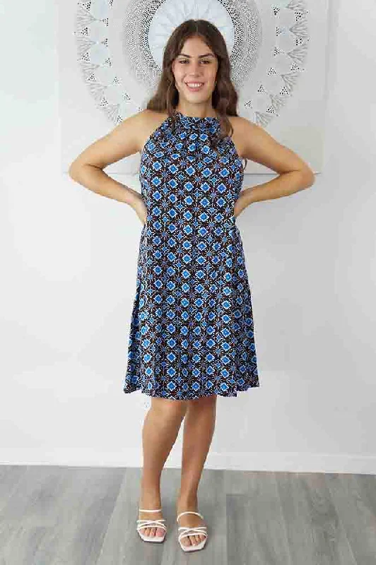 Markdown Madness Short Chloe "Snowflower"
