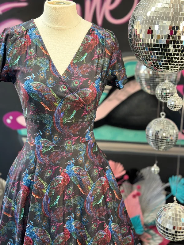Can't Miss floral dressMimi Swing Dress in Pretty Peacock Print