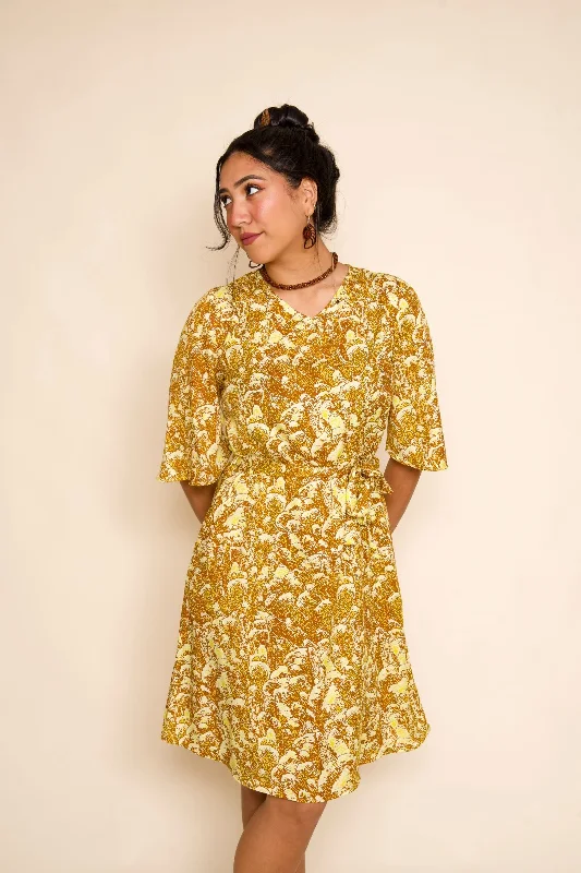 Sneak Peek Sale Golden Coral Bell Sleeve Dress