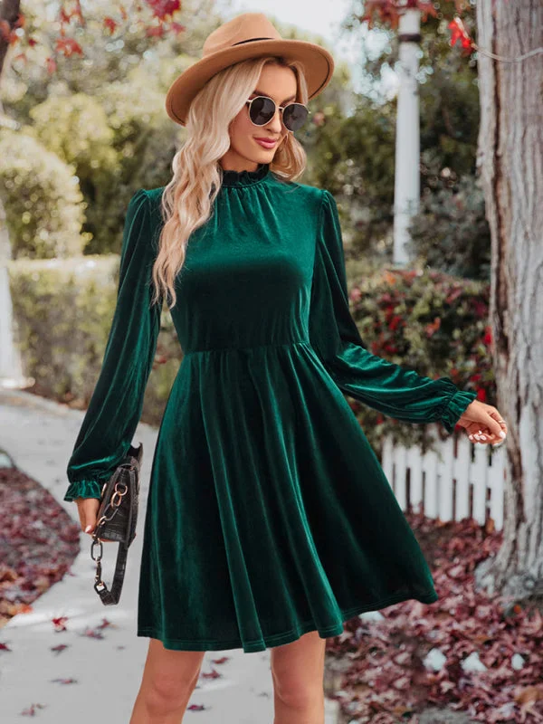 Incredible Offers romantic dressTurtleneck velvet solid color waist dress