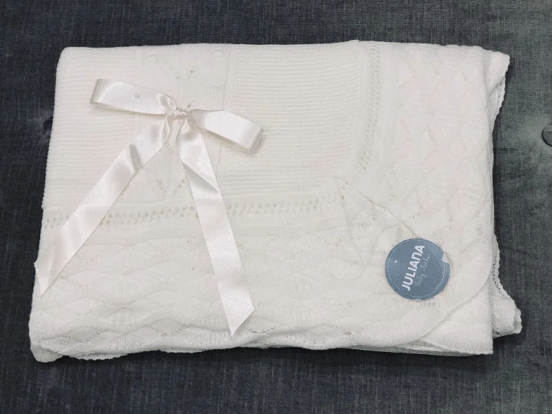 Online Exclusive flowy maxi dressJuliana Knit Ivory Blanket