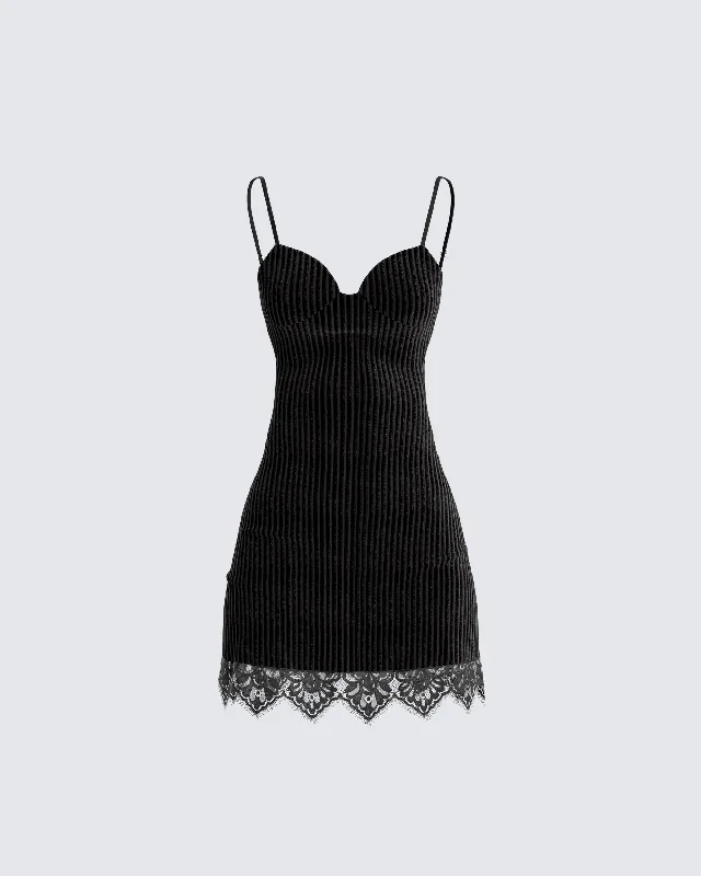 high-waisted dressYira Black Lace Trimmed Dress