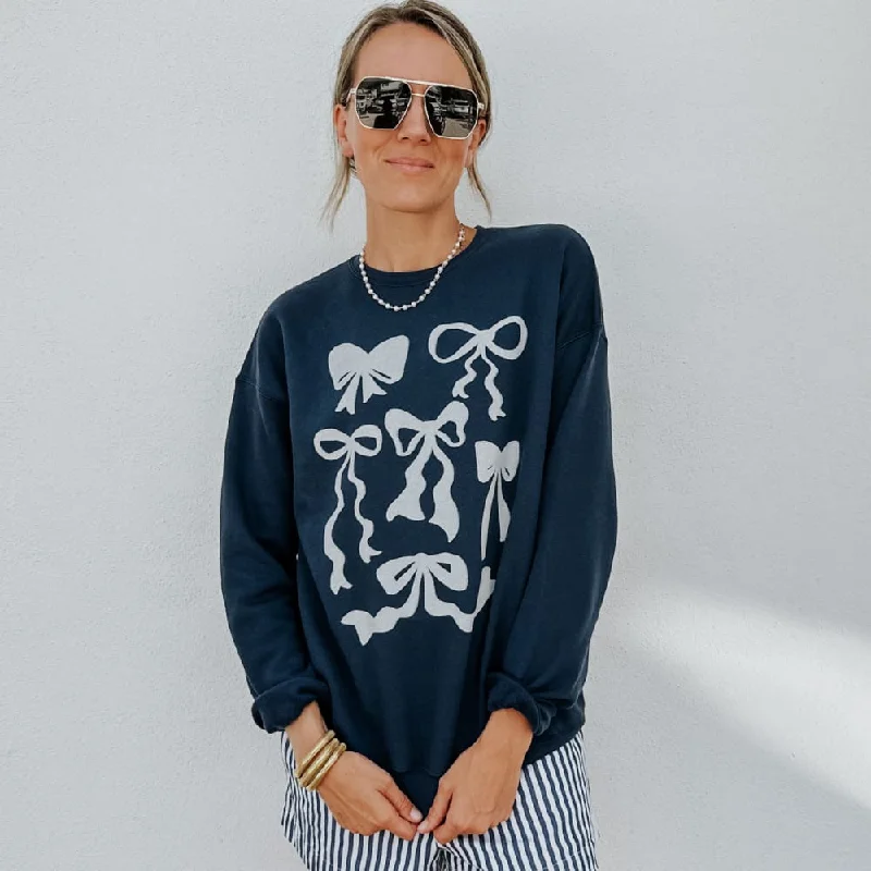 Price Rollback athletic casual sweatshirtSketch Bows Sweatshirt