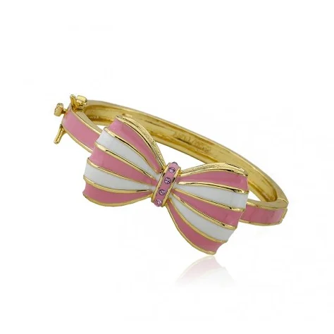 Closeout summer floral dressTwin Stars Bowtique Bangle