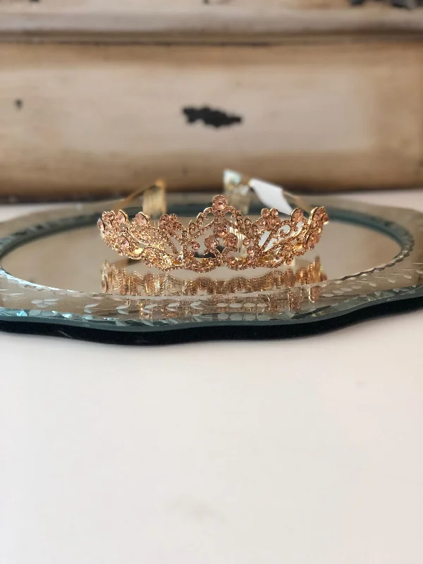 Hurry In elegant dressRose Gold Tiara